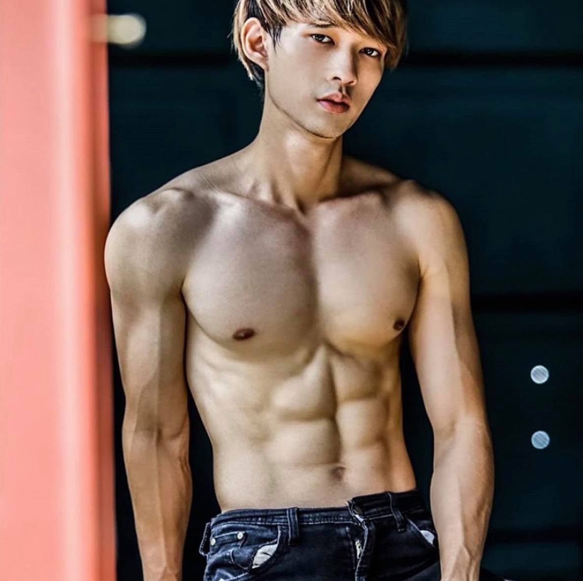 SPECIAL SET MENs IDOL : 15