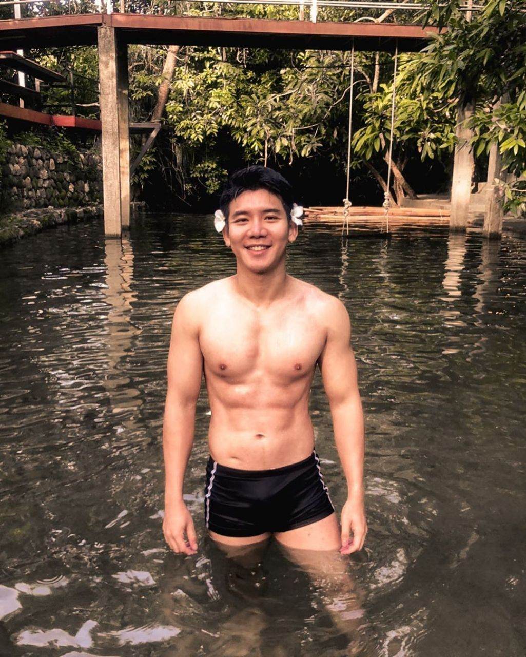 SPECIAL SET ถ้าพี่รักน้องให้หมั่นตำ } 11