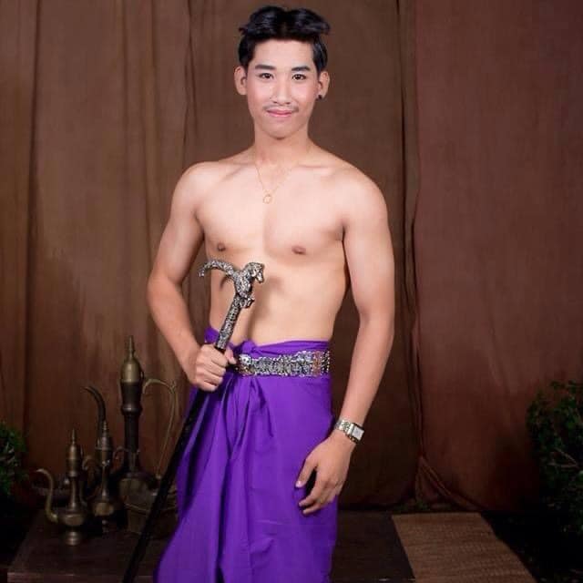 SPECIAL SET ถ้าพี่รักน้องให้หมั่นตำ } 19