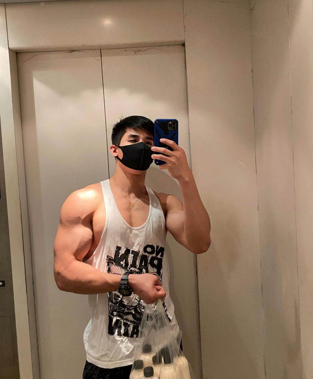 SPECIAL SET ถ้าพี่รักน้องให้หมั่นตำ } 19