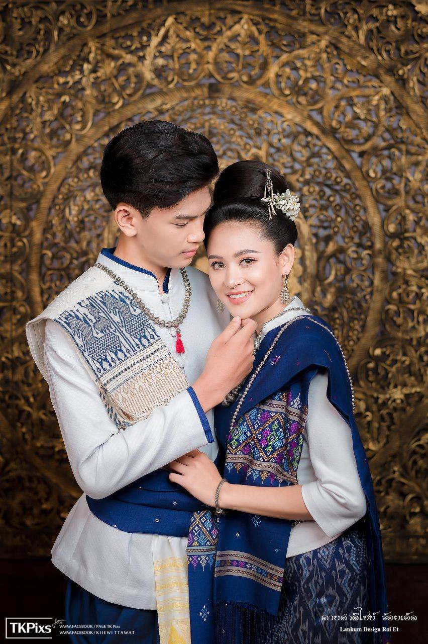 THAILAND 🇹🇭 | ชุดแต่งงานอีสาน ลานคำดีไซน์