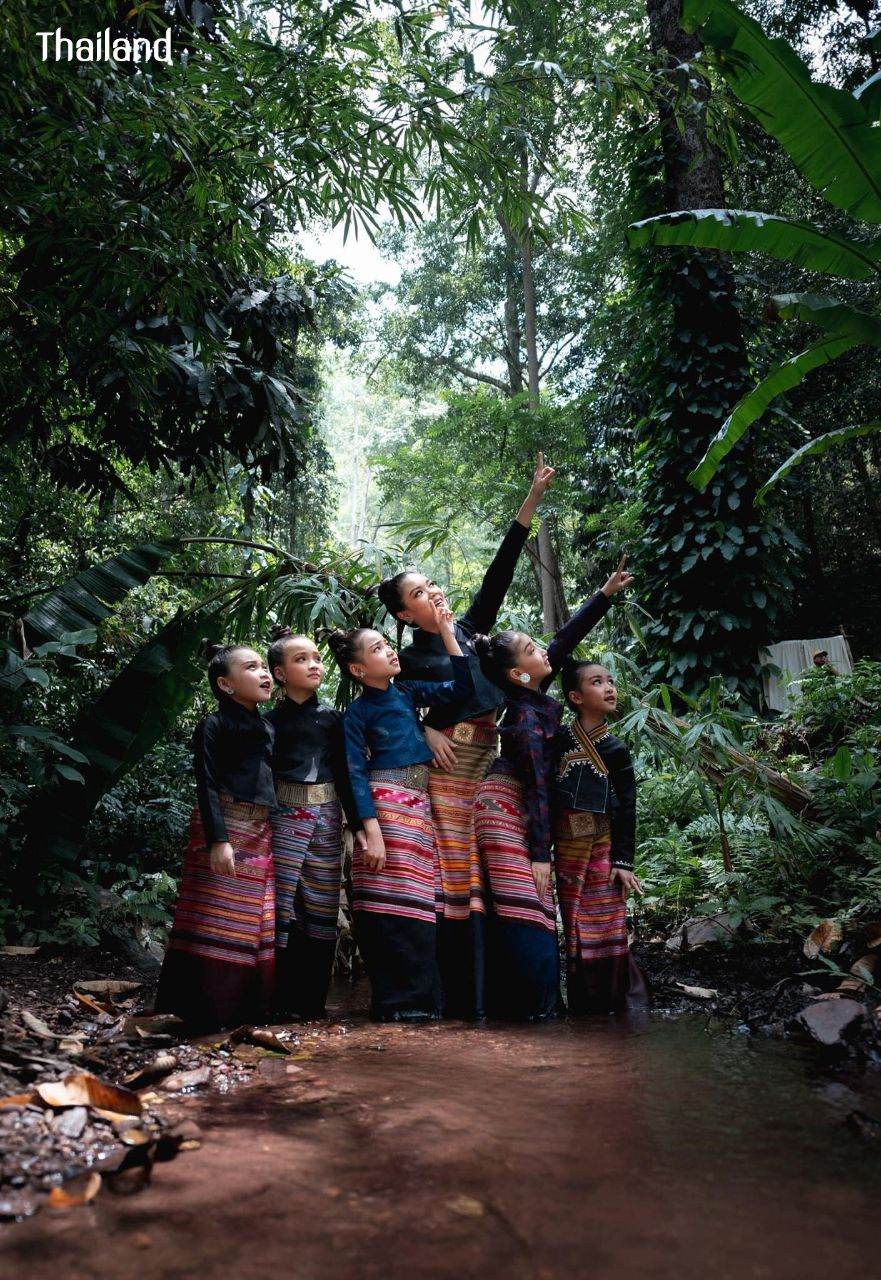 THAILAND 🇹🇭 | Tai Lue ethnic at Phayao Province.