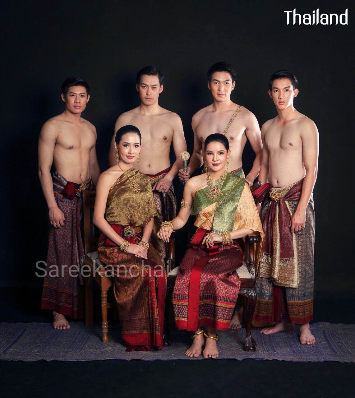 Thailand 🇹🇭 | Thai traditional costume, ชุดไทย