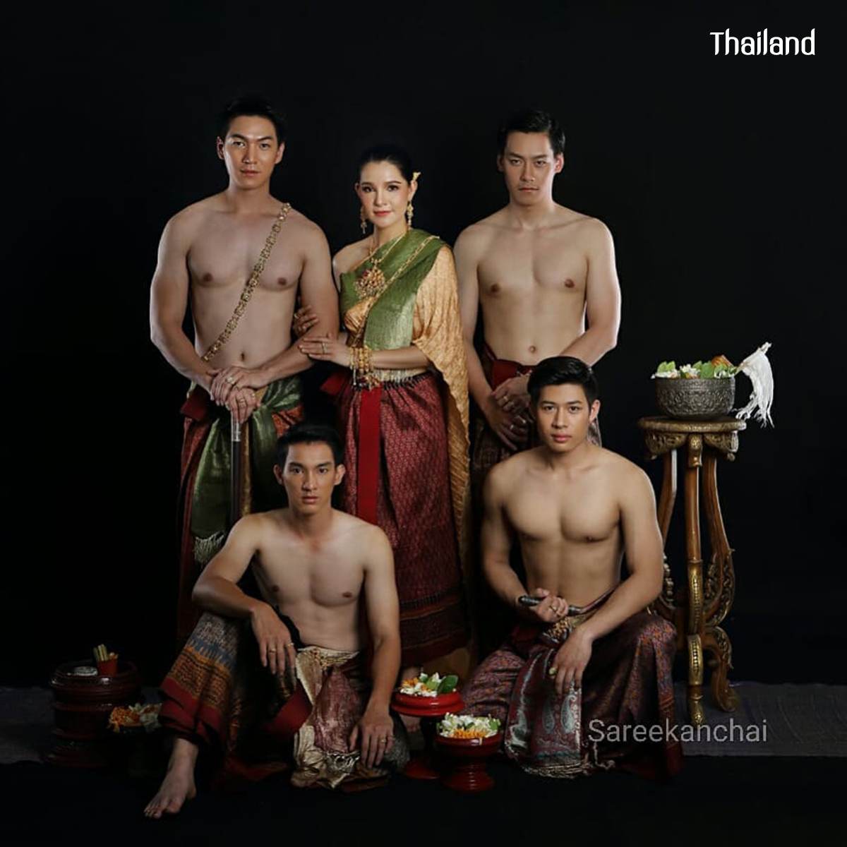 Thailand 🇹🇭 | Thai traditional costume, ชุดไทย