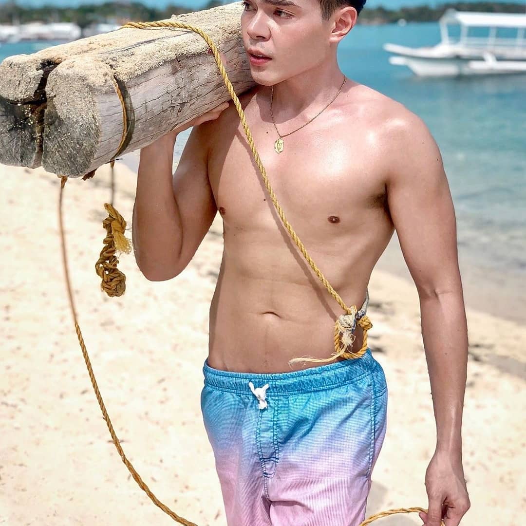 SPECIAL SET รักนะต้าววาฬ }{ 10
