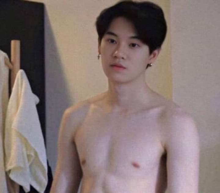 SPECIAL SET รักนะต้าววาฬ }{ 21