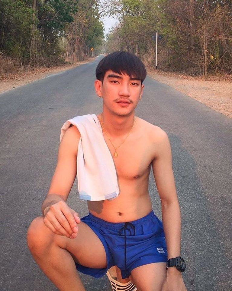 SPECIAL SET รักนะต้าววาฬ }{ 22