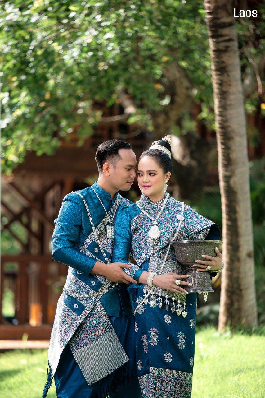 Laos 🇱🇦 | "ງານແຕ່ງ ລາວ" Laos traditional wedding costume