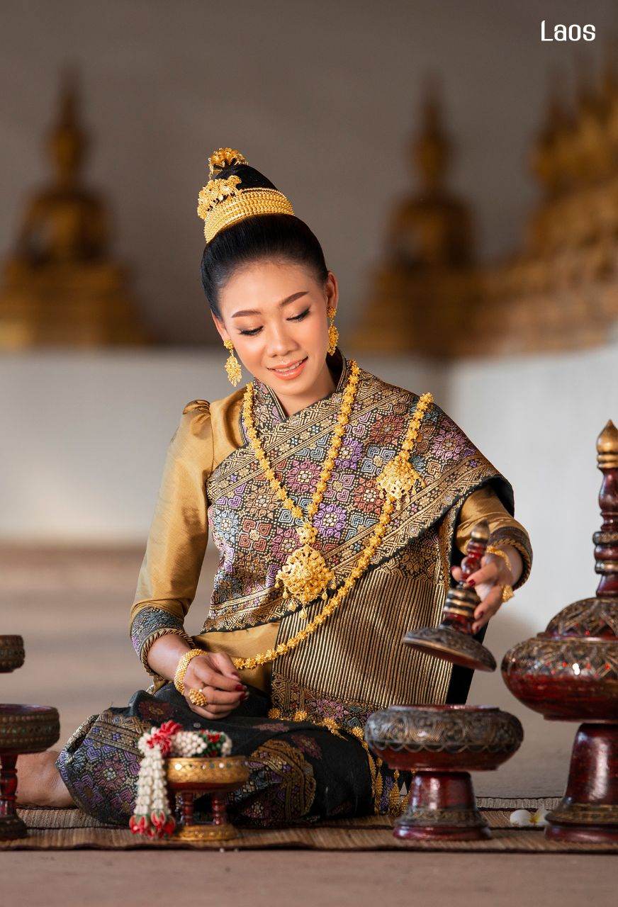 Laos 🇱🇦 | "ງານແຕ່ງ ລາວ" Laos traditional wedding costume
