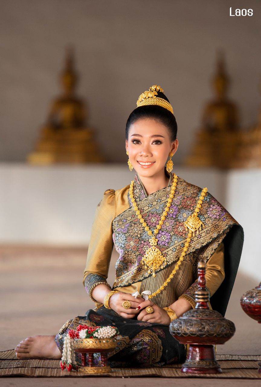 Laos 🇱🇦 | "ງານແຕ່ງ ລາວ" Laos traditional wedding costume
