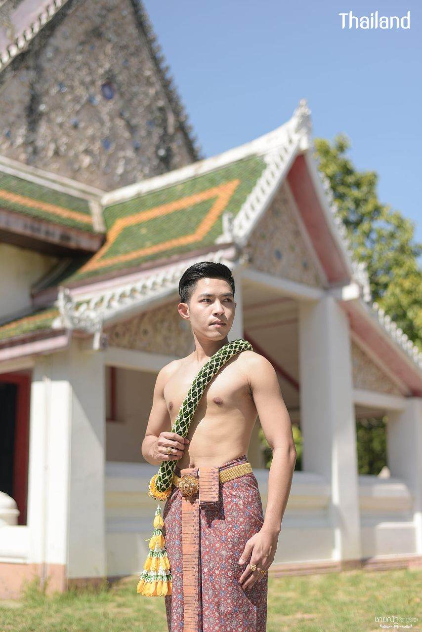 THAILAND 🇹🇭 | "Malai Krui - มาลัยครุย" Traditional Thai Flowers Art