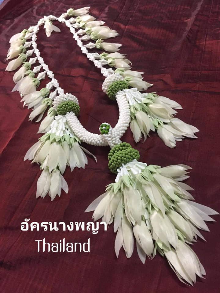 THAILAND 🇹🇭 | "Malai Krui - มาลัยครุย" Traditional Thai Flowers Art