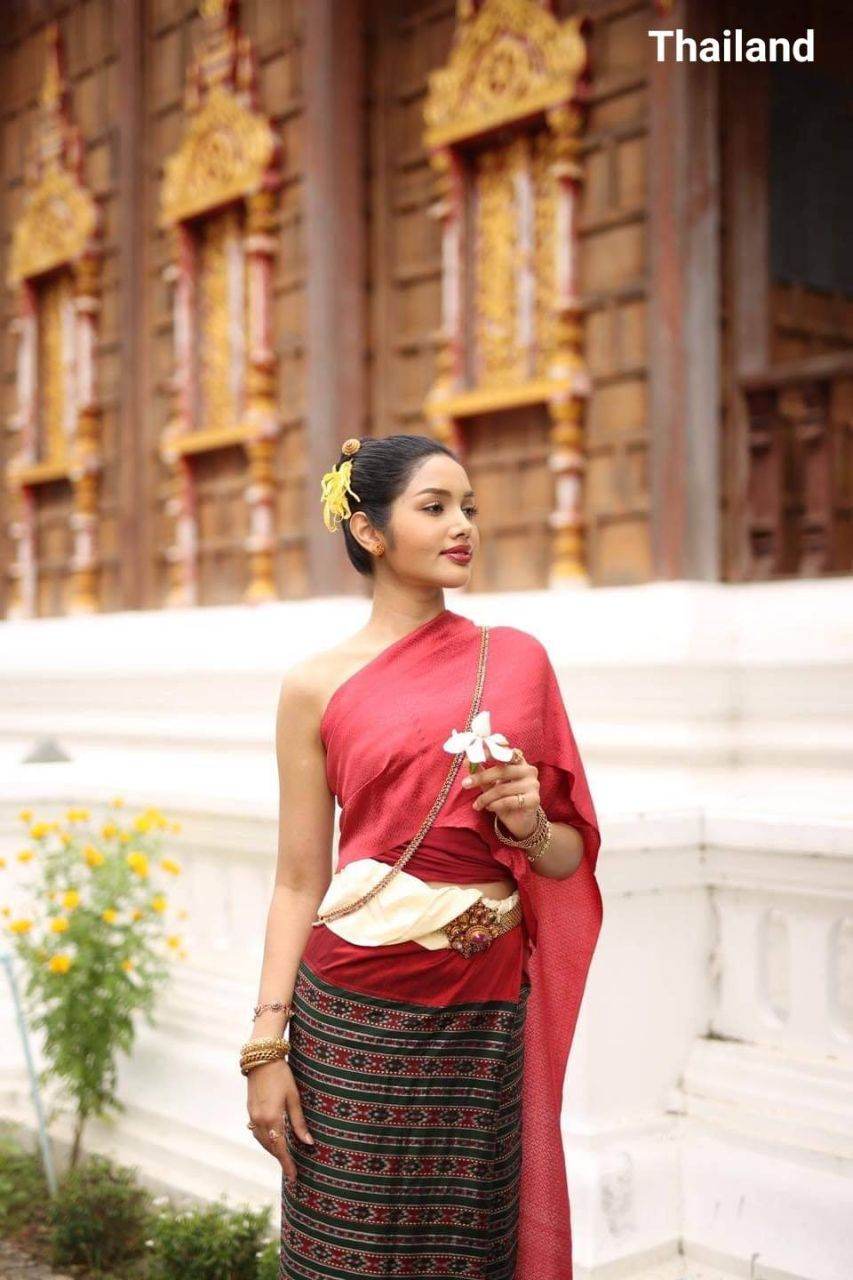 THAILAND 🇹🇭 | ล้านนา, Lanna traditional costume - Tai Yuan ethnic.