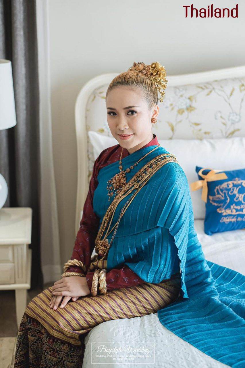 THAILAND 🇹🇭 | ล้านนา, Lanna traditional costume - Tai Yuan ethnic.