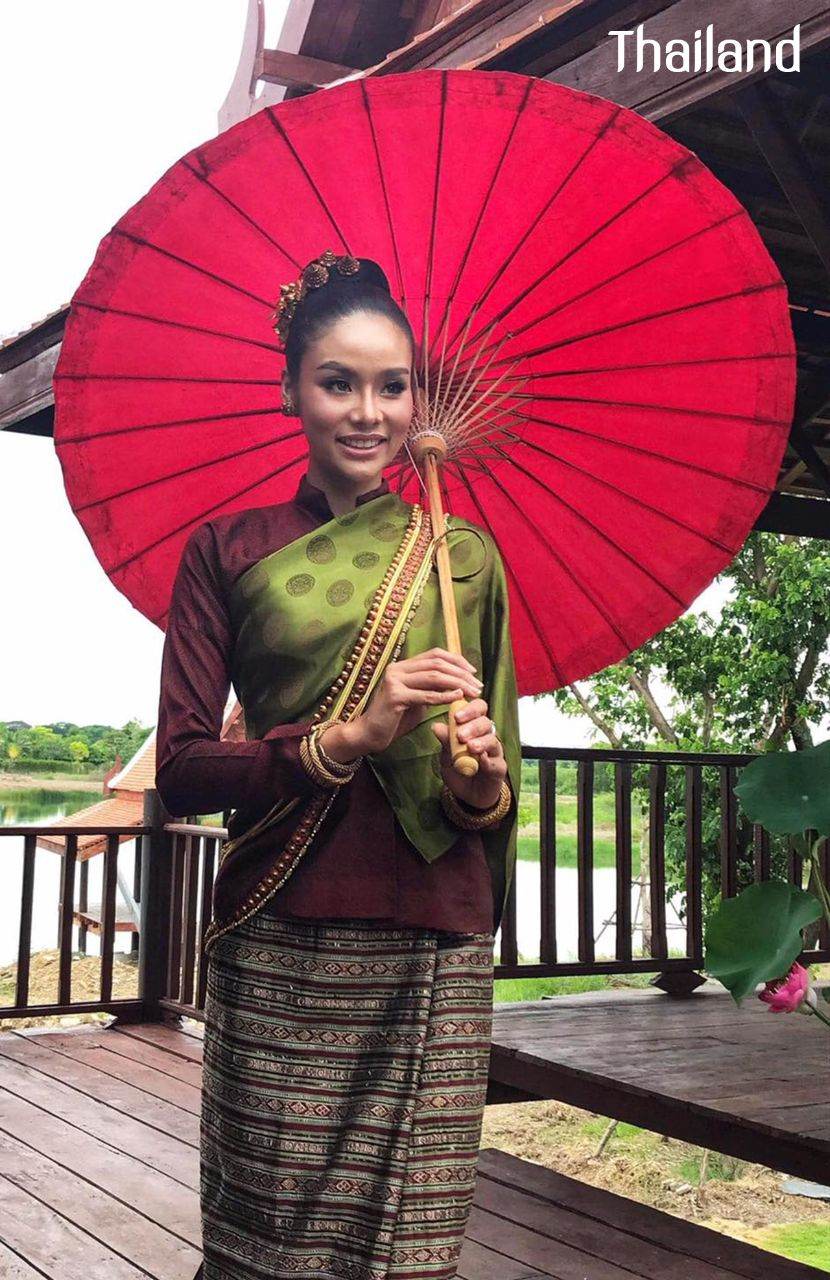 THAILAND 🇹🇭 | ล้านนา, Lanna traditional costume - Tai Yuan ethnic.