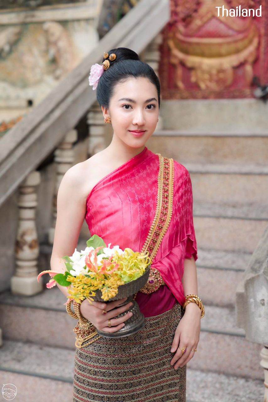 THAILAND 🇹🇭 | ล้านนา, Lanna traditional costume - Tai Yuan ethnic.