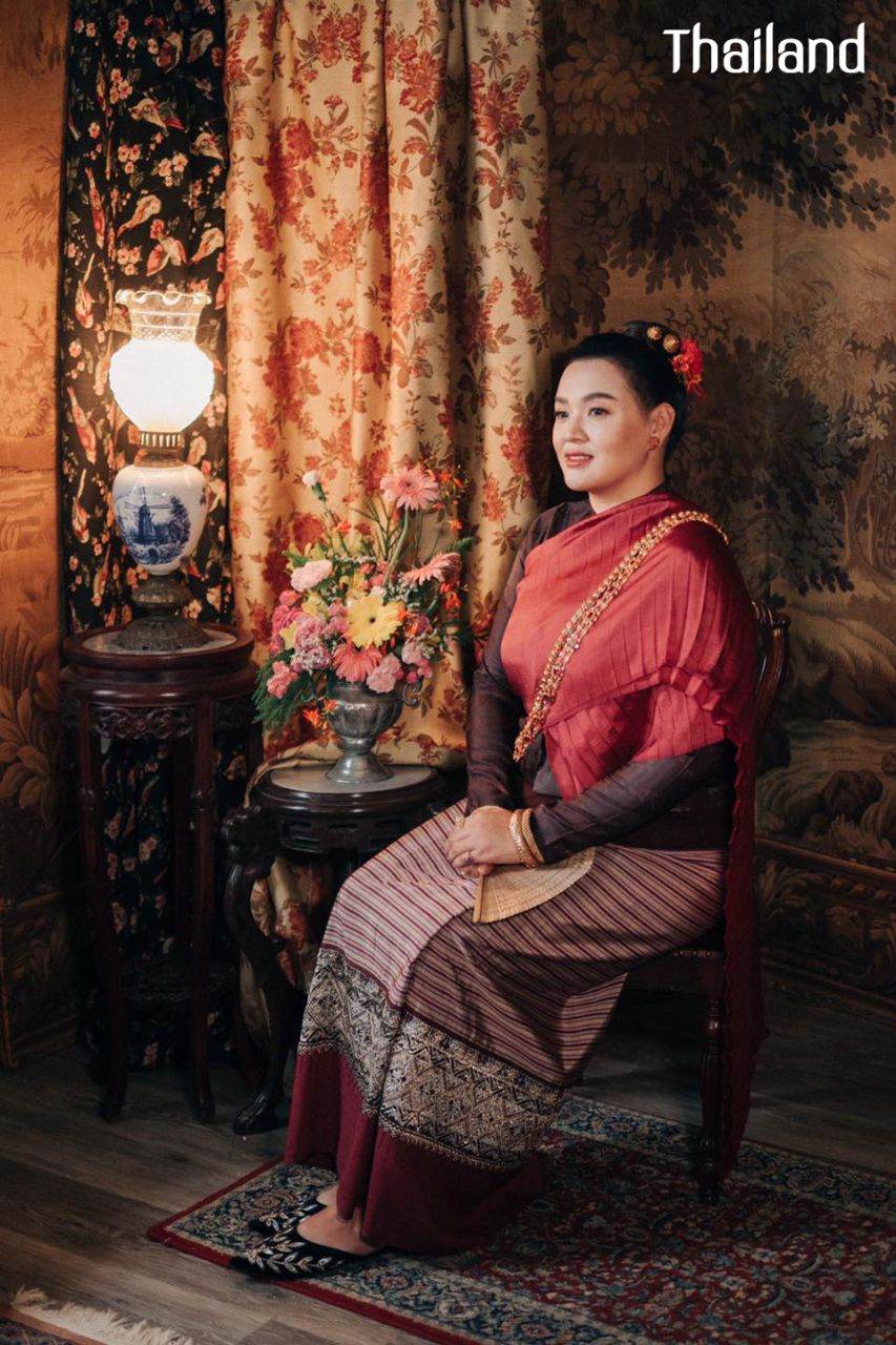 THAILAND 🇹🇭 | ล้านนา, Lanna traditional costume - Tai Yuan ethnic.