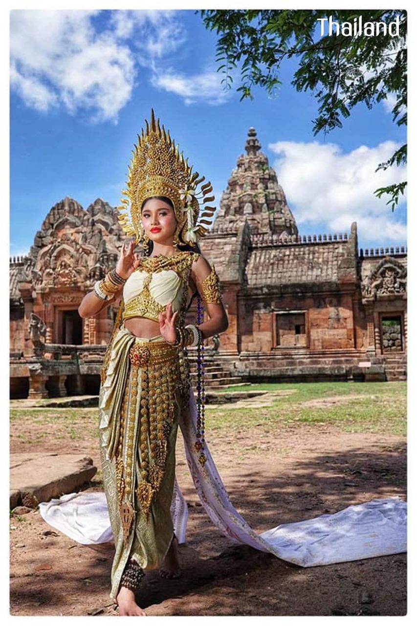 THAILAND ðđð | Thai Apsara "āļāļēāļāļāļąāļāļŠāļĢ āđāļŦāđāļāļāļāļĄāļĢāļļāđāļ āļ.āļāļļāļĢāļĩāļĢāļąāļĄāļĒāđ"