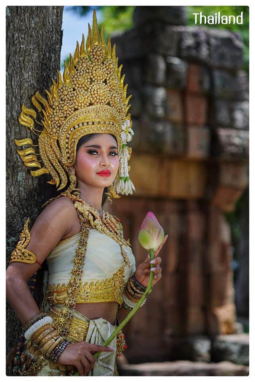 THAILAND ðđð | Thai Apsara "āļāļēāļāļāļąāļāļŠāļĢ āđāļŦāđāļāļāļāļĄāļĢāļļāđāļ āļ.āļāļļāļĢāļĩāļĢāļąāļĄāļĒāđ"