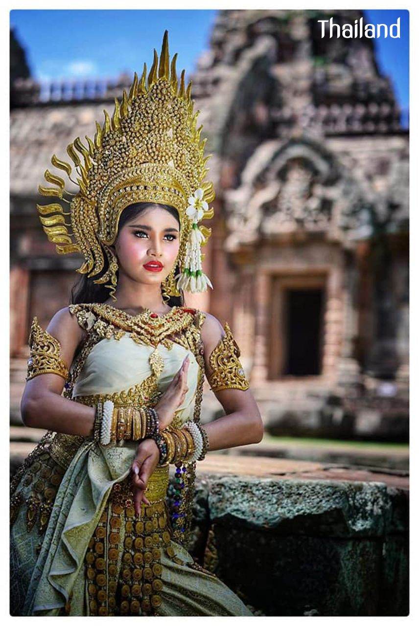 THAILAND ðđð | Thai Apsara "āļāļēāļāļāļąāļāļŠāļĢ āđāļŦāđāļāļāļāļĄāļĢāļļāđāļ āļ.āļāļļāļĢāļĩāļĢāļąāļĄāļĒāđ"