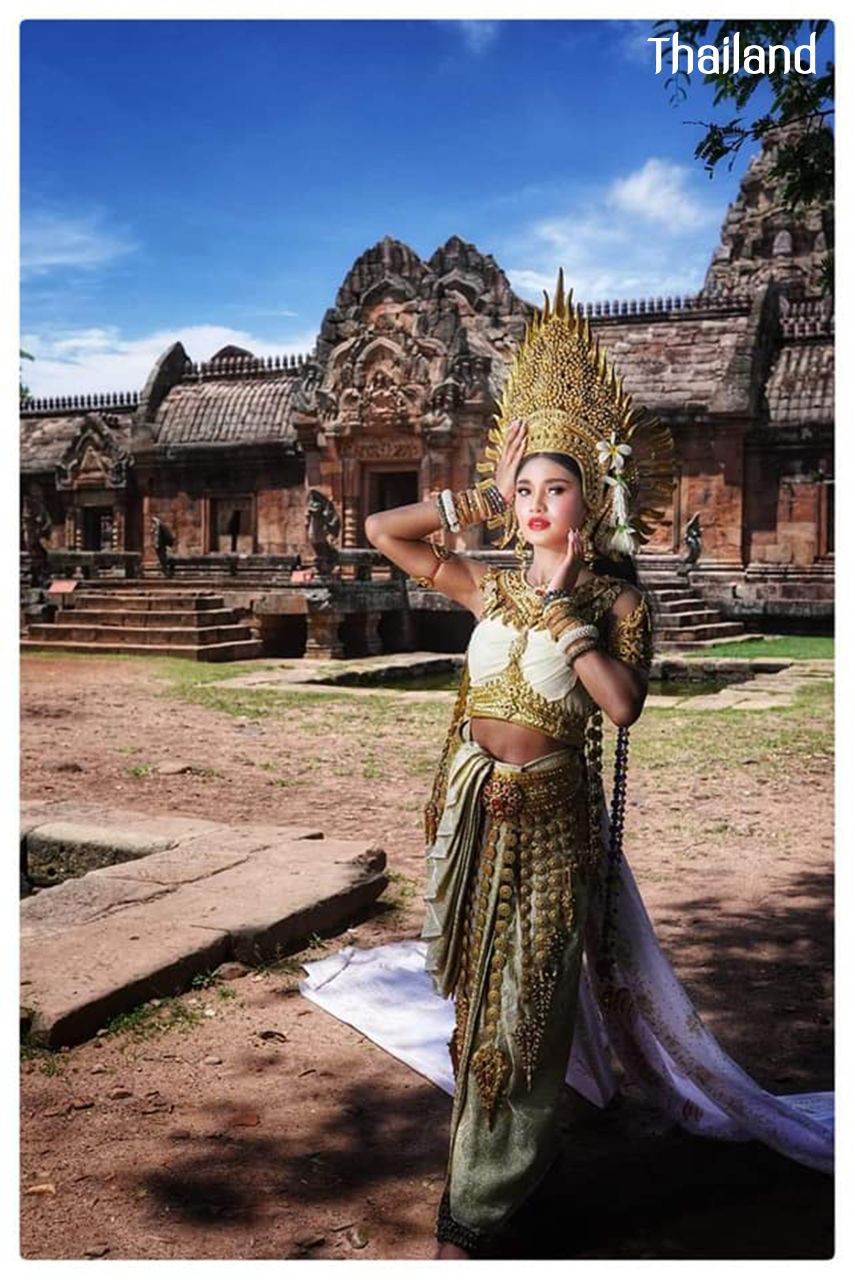 THAILAND ðđð | Thai Apsara "āļāļēāļāļāļąāļāļŠāļĢ āđāļŦāđāļāļāļāļĄāļĢāļļāđāļ āļ.āļāļļāļĢāļĩāļĢāļąāļĄāļĒāđ"