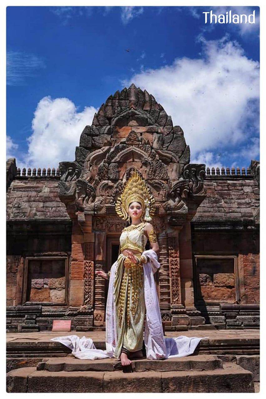THAILAND ðđð | Thai Apsara "āļāļēāļāļāļąāļāļŠāļĢ āđāļŦāđāļāļāļāļĄāļĢāļļāđāļ āļ.āļāļļāļĢāļĩāļĢāļąāļĄāļĒāđ"