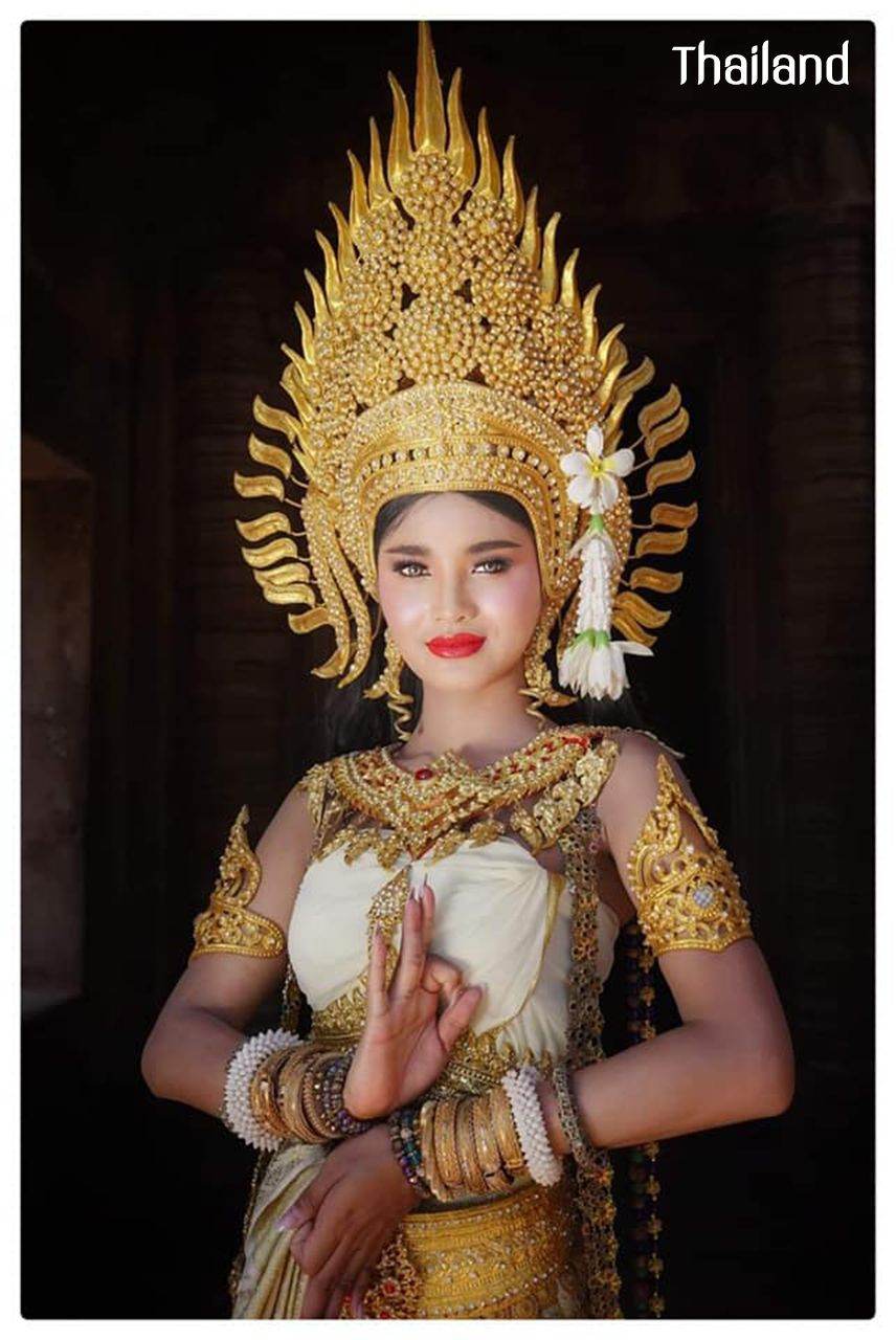 THAILAND ðđð | Thai Apsara "āļāļēāļāļāļąāļāļŠāļĢ āđāļŦāđāļāļāļāļĄāļĢāļļāđāļ āļ.āļāļļāļĢāļĩāļĢāļąāļĄāļĒāđ"
