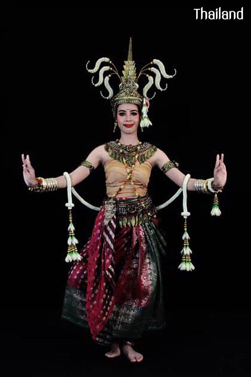 THAILAND 🇹🇭 | Thai Apsara Dance "อัปสรบุปผาเทวี" ថៃ អប្សរា