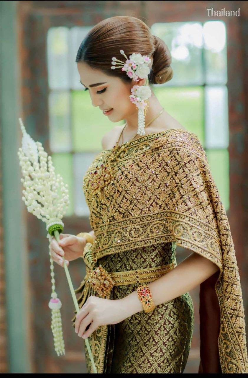 THAILAND 🇹🇭 | Thai wedding dress, ชุดไทยวิวาห์