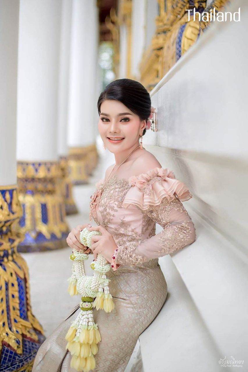 THAILAND 🇹🇭 | Thai wedding dress, ชุดไทยวิวาห์