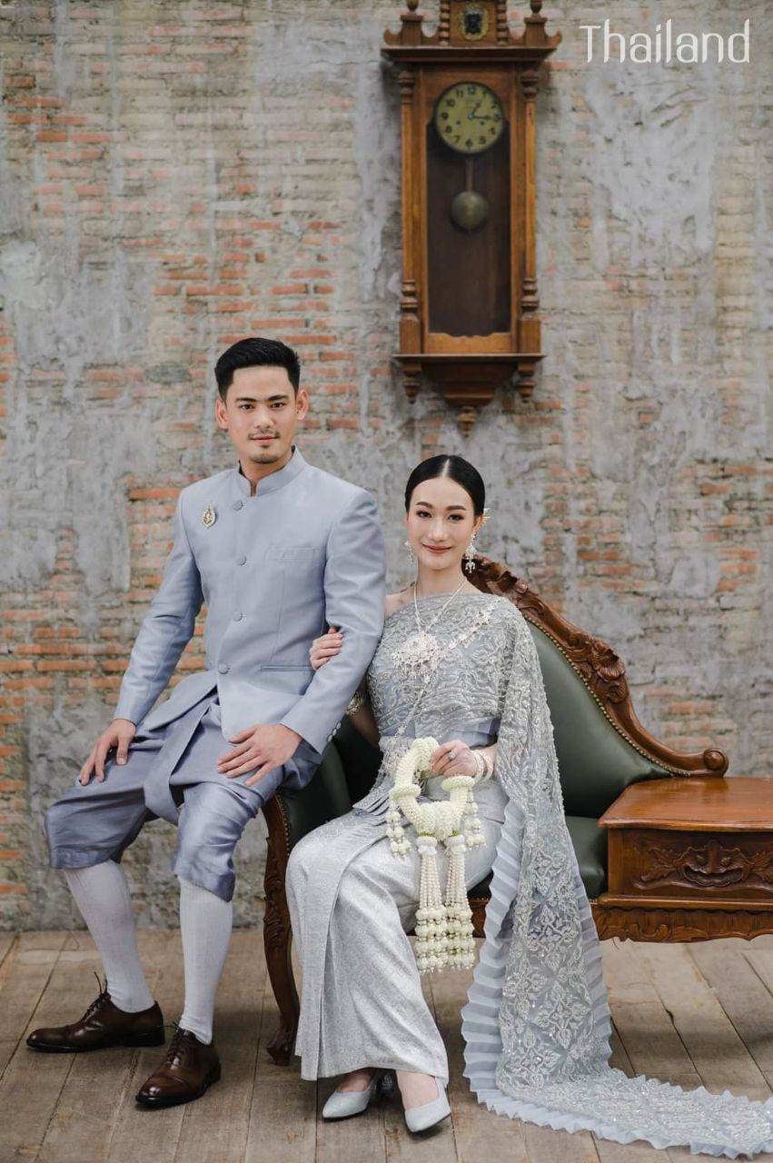 THAILAND 🇹🇭 | Thai wedding dress, ชุดไทยวิวาห์