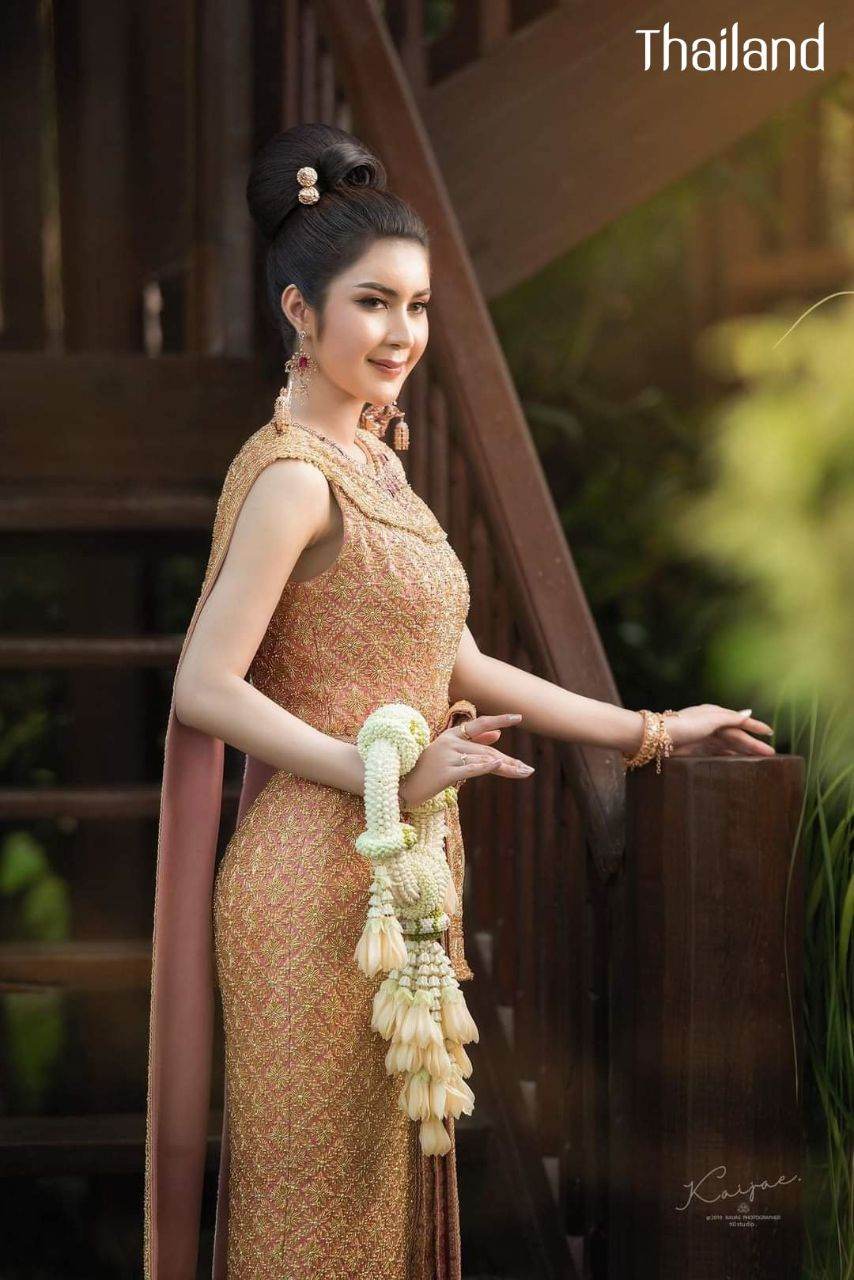 THAILAND 🇹🇭 | Thai wedding dress, ชุดไทยวิวาห์
