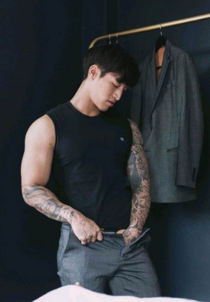 หนุ่มหล่อขึ้นปก 795.19