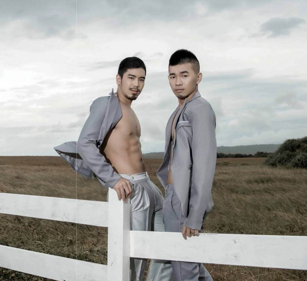 หนุ่มหล่อขึ้นปก 873