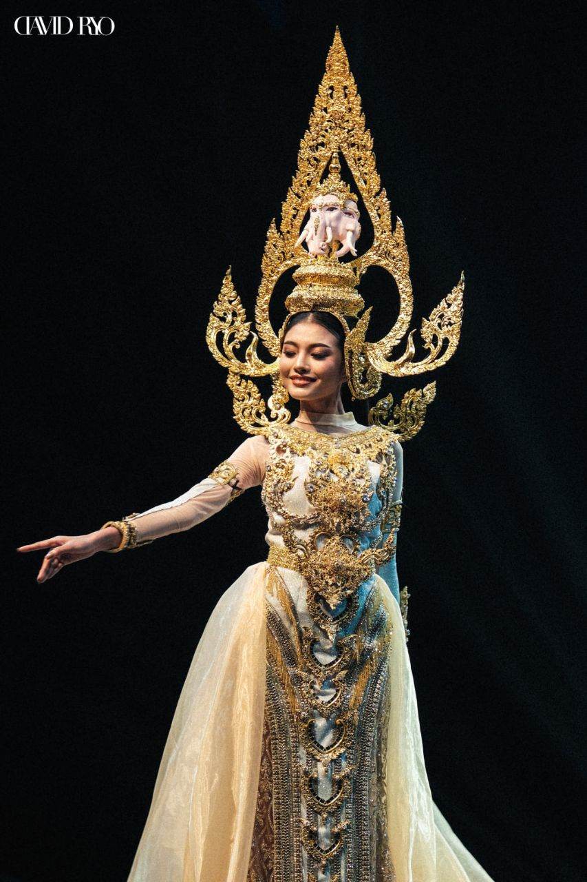THAILANDðđð | Thai dresses on stage, The beauty pageant in 77 provinces of Miss Grand Thailand 2020.