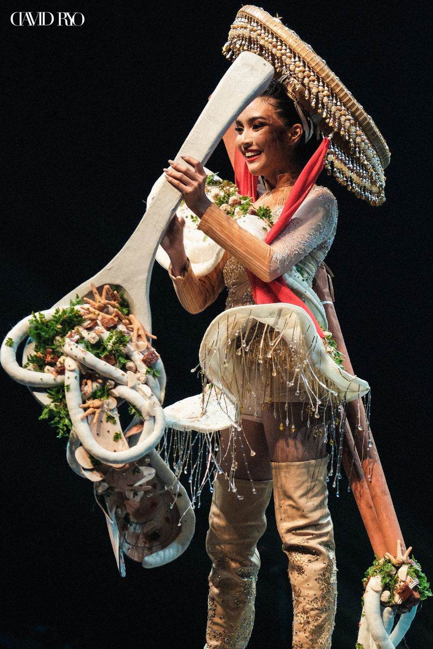 THAILANDðđð | Thai dresses on stage, The beauty pageant in 77 provinces of Miss Grand Thailand 2020.