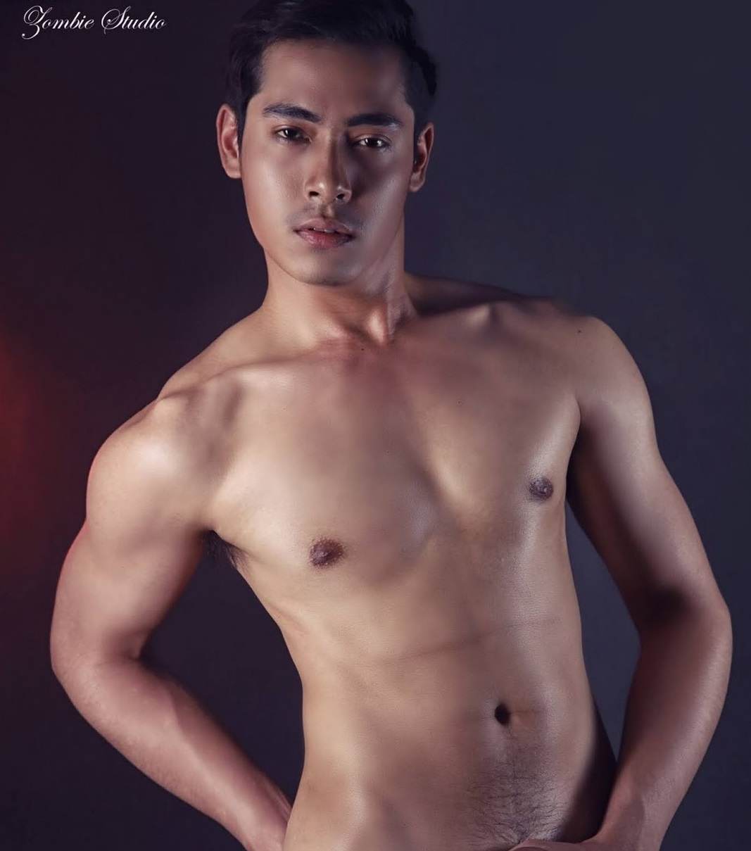 หนุ่มหล่อขึ้นปก 876
