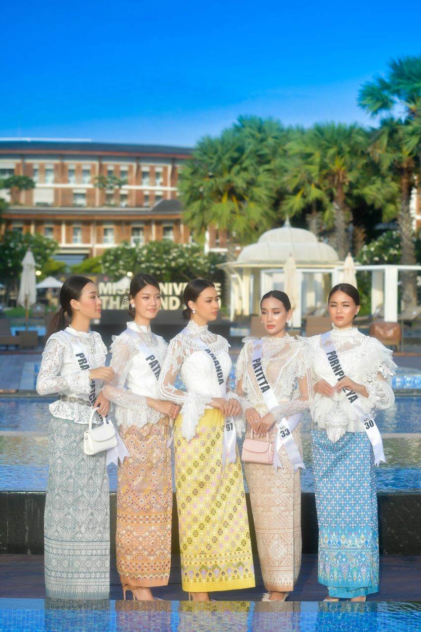 Miss Universe Thailand2020 🇹🇭 in Isan traditional outfit