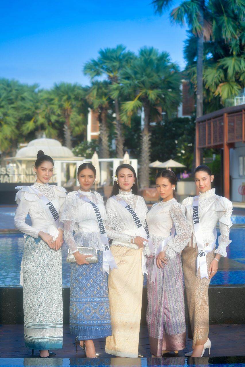 Miss Universe Thailand2020 🇹🇭 in Isan traditional outfit