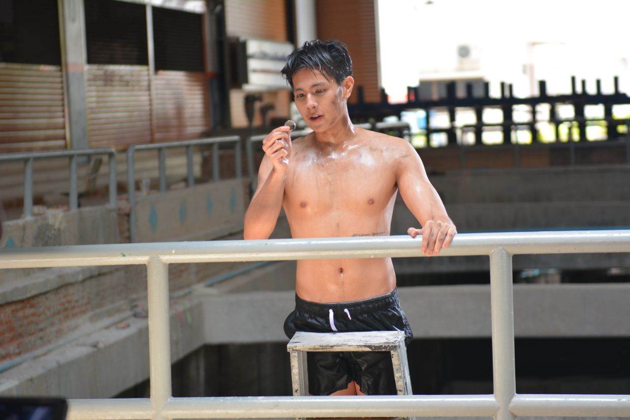 ฟลุ๊ค-พงศกร หนุ่มหน้าใสสไตล์โอปป้าจาก Make Money วุ่นนัก รักต้องประหยัด