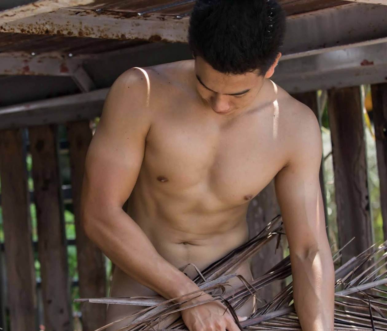 หนุ่มหล่อขึ้นปก 864.8
