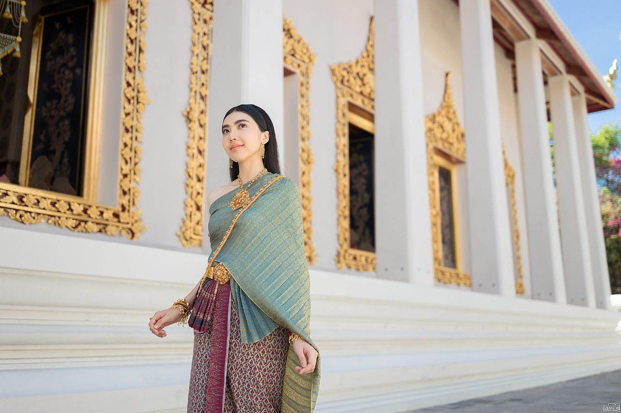 Thailand 🇹🇭 | Thai traditional costume, ชุดไทย