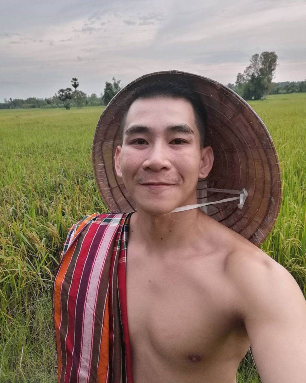 SPECIAL SET " ฉันรักเค้าหนุ่มไทบ้าน "  : 18