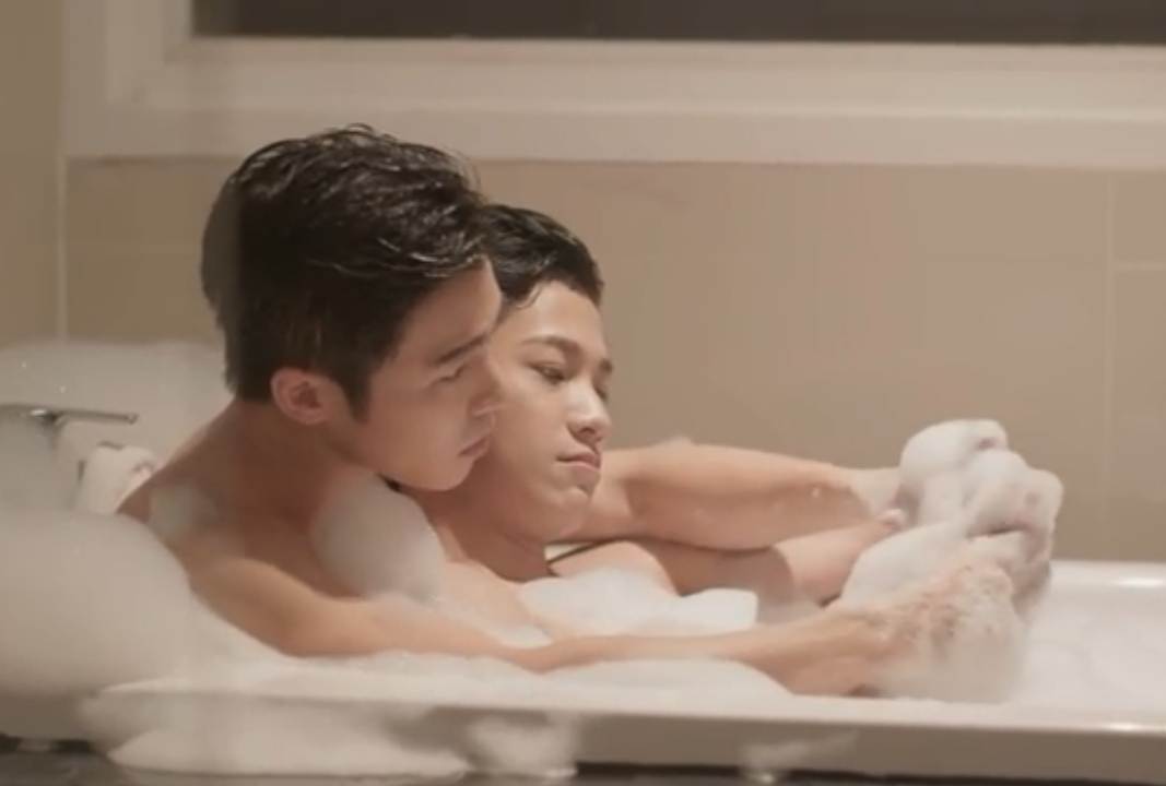 A wife does not know her husband to have an affair with a mans. = เมียไม่รู้ ผัวเล่นชู้กับพวกผู้ชาย