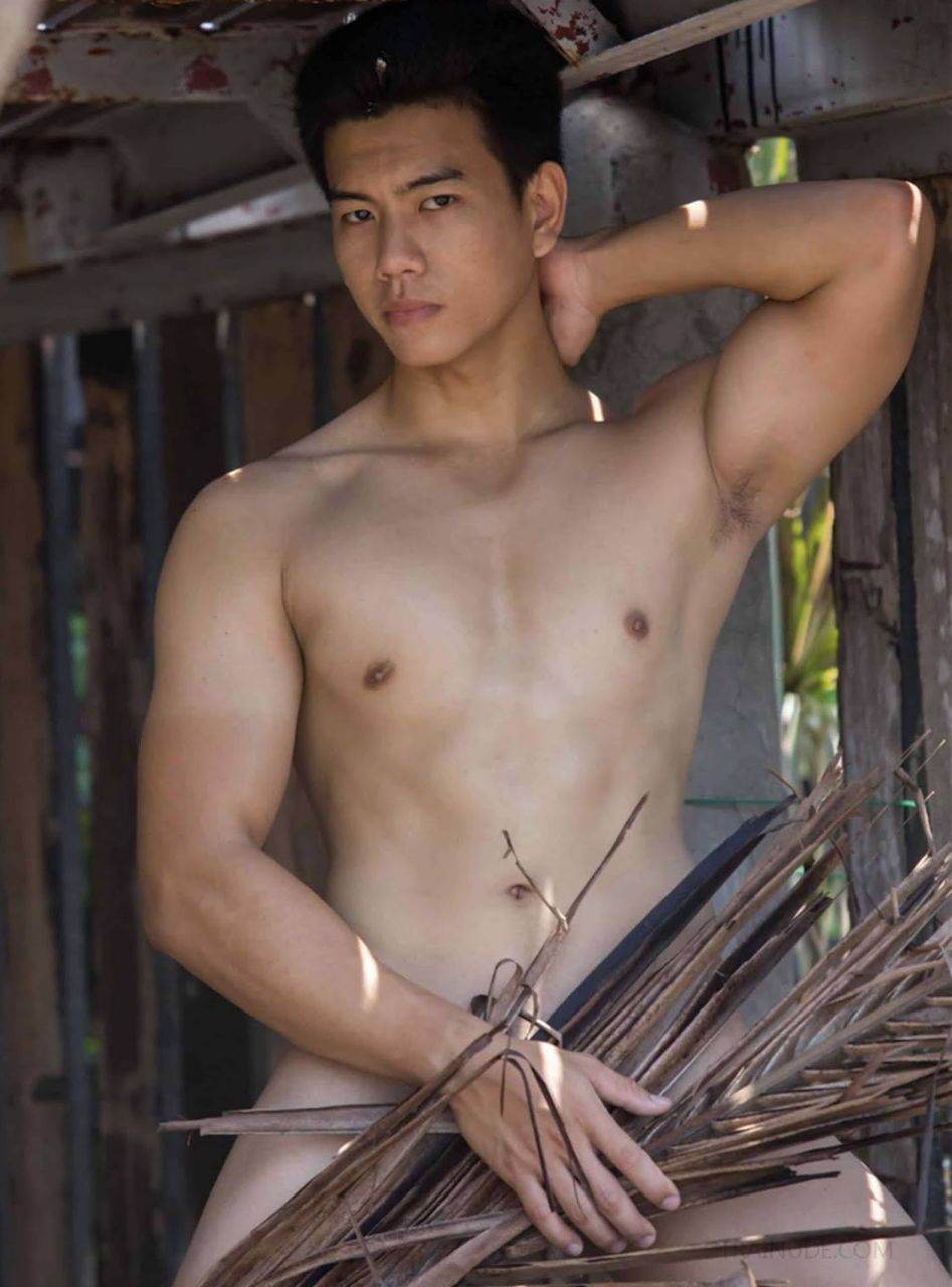 หนุ่มหล่อขึ้นปก 864.9
