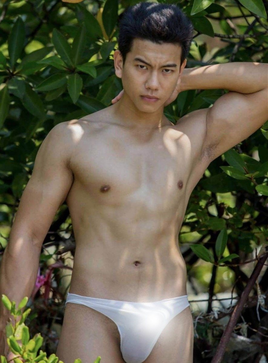 หนุ่มหล่อขึ้นปก 864.9