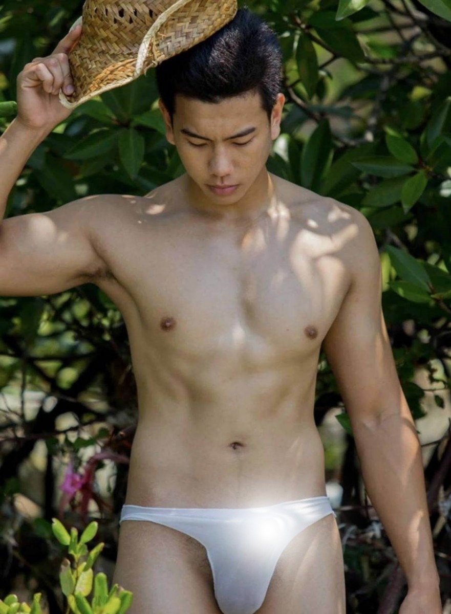 หนุ่มหล่อขึ้นปก 864.9