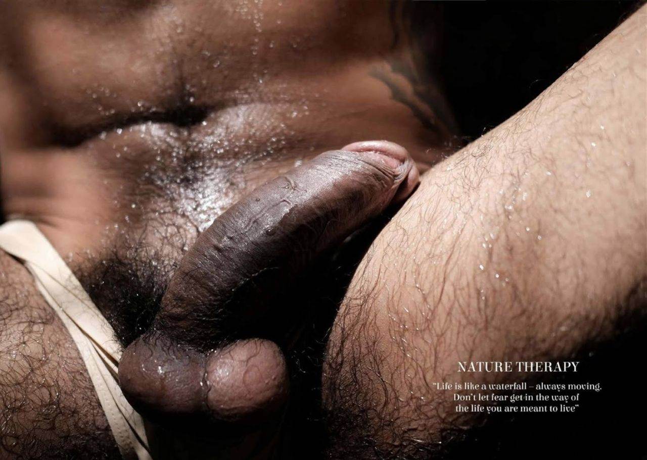 หนุ่มหล่อขึ้นปก 866.4