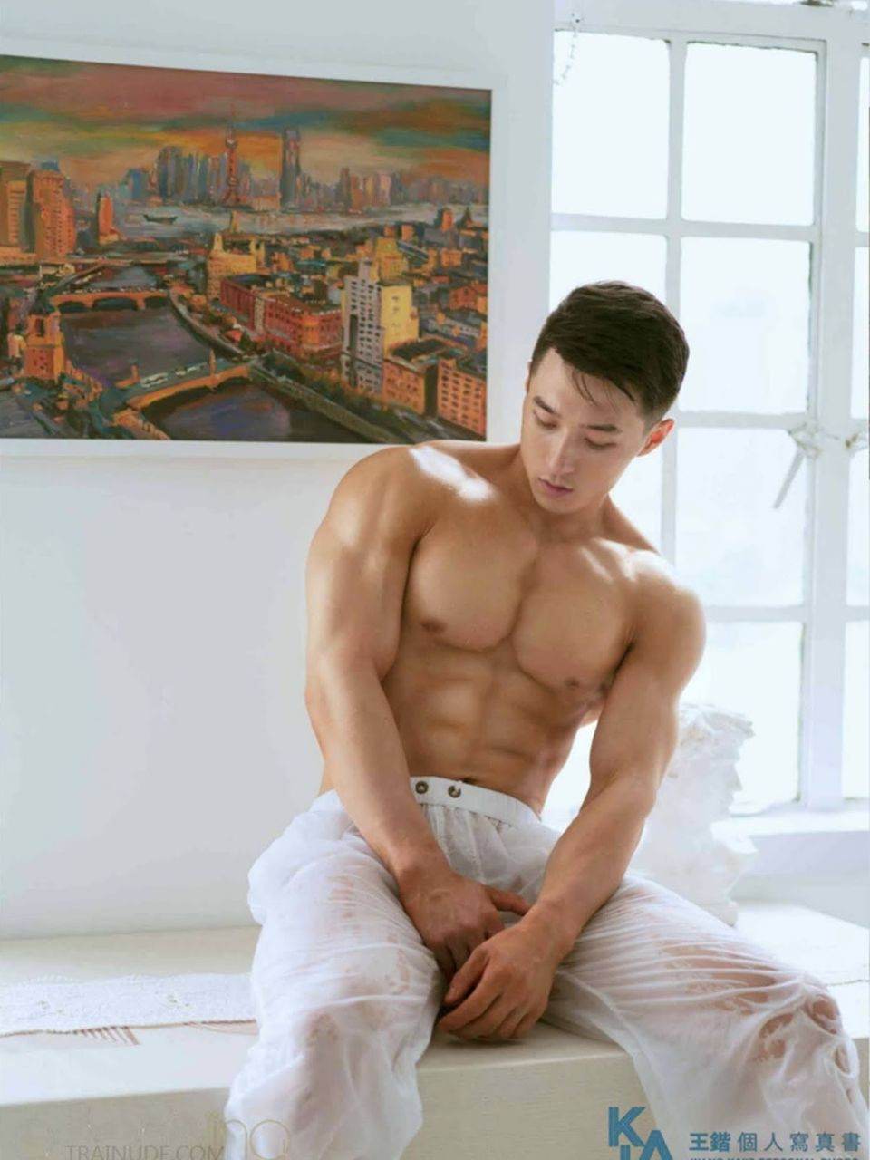 หนุ่มหล่อขึ้นปก 875.2