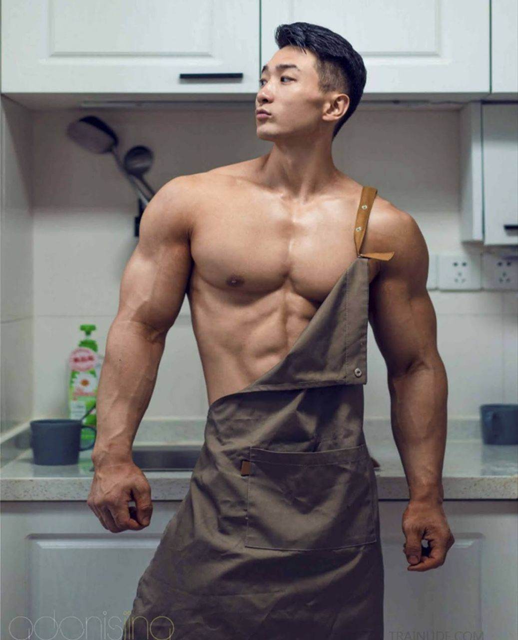 หนุ่มหล่อขึ้นปก 875.2
